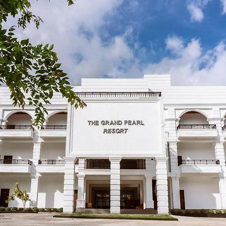 The Grand Pearl Resort Monaragala Dış mekan fotoğraf