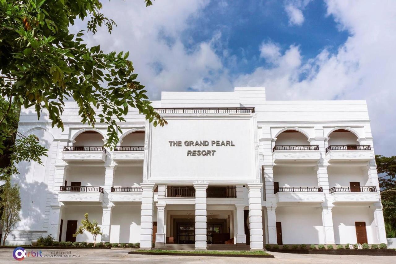 The Grand Pearl Resort Monaragala Dış mekan fotoğraf