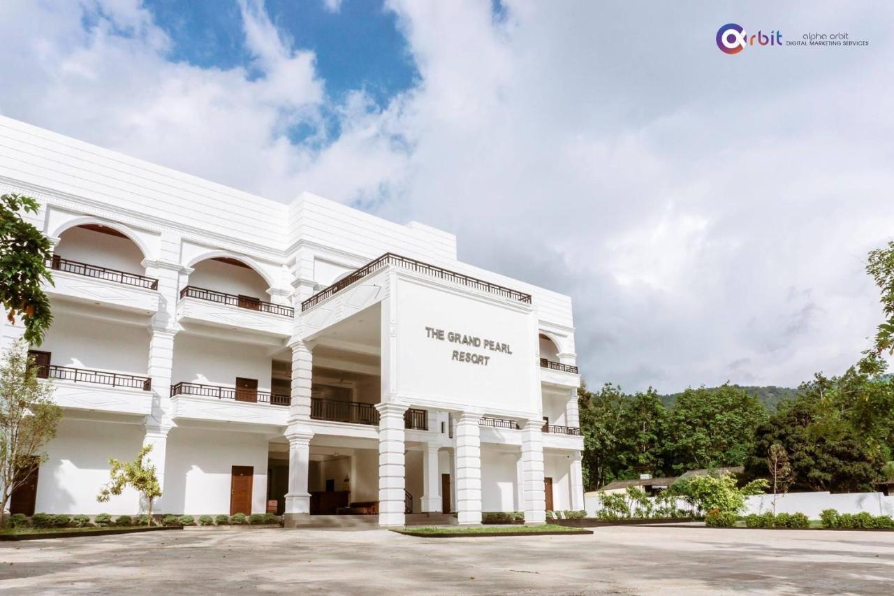 The Grand Pearl Resort Monaragala Dış mekan fotoğraf